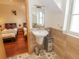 Lavender Cottage - Cotswolds - 1159021 - thumbnail photo 13