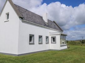 No.3 Beach Cottages - Westport & County Mayo - 1159848 - thumbnail photo 1