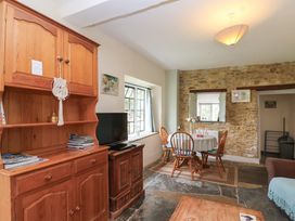 Hyde cottage - Somerset & Wiltshire - 1160119 - thumbnail photo 8