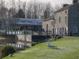 The Three Bears Lodge, Coniston Drive 11 - Yorkshire Dales - 1161092 - thumbnail photo 41