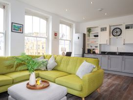 Harbourside Apartment - North Wales - 1161513 - thumbnail photo 8