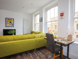 Harbourside Apartment - North Wales - 1161513 - thumbnail photo 9