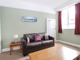 Flat 1, St Agnes House - Dorset - 1162958 - thumbnail photo 5