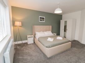 Bridlington Shore Apartment - North Yorkshire (incl. Whitby) - 1163076 - thumbnail photo 10