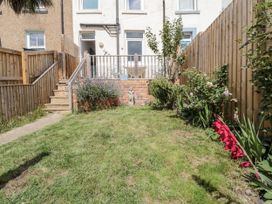 A garden with steps and plants at Number 33 in Scarborough