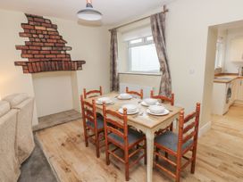 32 Bridgend Road - South Wales - 1163775 - thumbnail photo 7