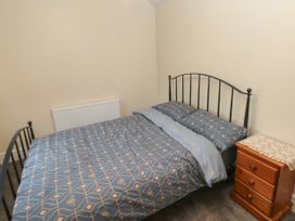 32 Bridgend Road - South Wales - 1163775 - thumbnail photo 12