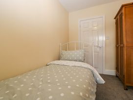 32 Bridgend Road - South Wales - 1163775 - thumbnail photo 25