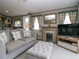 Lakeside Retreat - Lake District - 1163929 - thumbnail photo 2