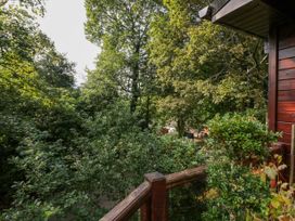 Tree House, Partial Lake Views - Lake District - 1164164 - thumbnail photo 35