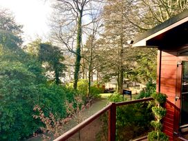 Tree House, Partial Lake Views - Lake District - 1164164 - thumbnail photo 1