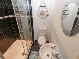 81 Alban Road - South Wales - 1164205 - thumbnail photo 9