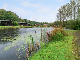 Lakeside Lodge - Lake District - 1164359 - thumbnail photo 14