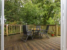 5 Lakeview Rise - Devon - 1164387 - thumbnail photo 16