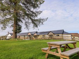 Razor Clam Cottage - South Wales - 1164399 - thumbnail photo 24