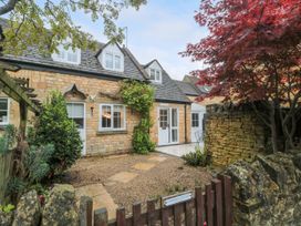 4 Noel Court - Cotswolds - 1164746 - thumbnail photo 1