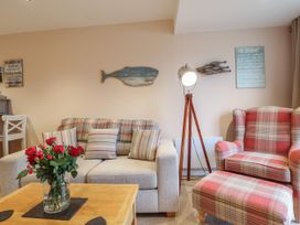 Oakley View Apartment - North Wales - 1165108 - thumbnail photo 5