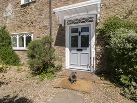 Cefn Campstone - South Wales - 1165347 - thumbnail photo 2