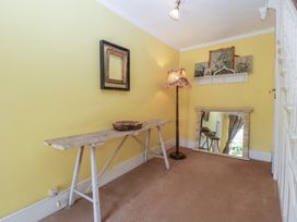 Cefn Campstone - South Wales - 1165347 - thumbnail photo 7