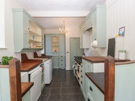 Cefn Campstone - South Wales - 1165347 - thumbnail photo 16