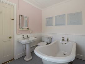 Cefn Campstone - South Wales - 1165347 - thumbnail photo 21