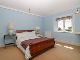 Cefn Campstone - South Wales - 1165347 - thumbnail photo 27