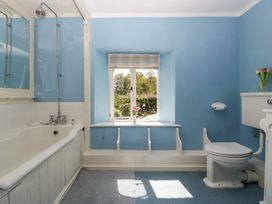 Cefn Campstone - South Wales - 1165347 - thumbnail photo 34