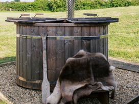 Lillie's Shepherds Hut at Shepherds Lodge Retreat and Wellness -  - 1165646 - thumbnail photo 13