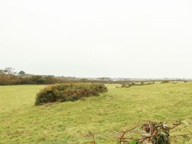 Ty Bach - Anglesey - 1165939 - thumbnail photo 25