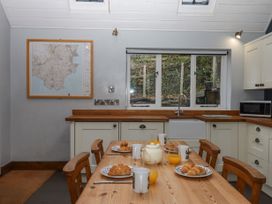 Alpha Cottage - Devon - 1166842 - thumbnail photo 14