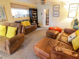 44 Honeyborough Road - South Wales - 1166930 - thumbnail photo 8