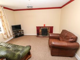 25 St. James Street - South Wales - 1167275 - thumbnail photo 3