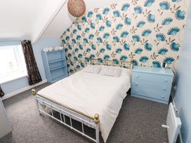 25 St. James Street - South Wales - 1167275 - thumbnail photo 10