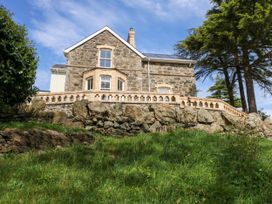 Fir Grove - Anglesey - 1167285 - thumbnail photo 1