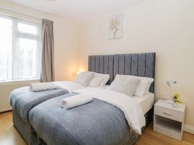 Hilltop Cottage - Devon - 1167403 - thumbnail photo 18