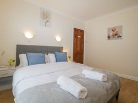 Hilltop Cottage - Devon - 1167403 - thumbnail photo 16