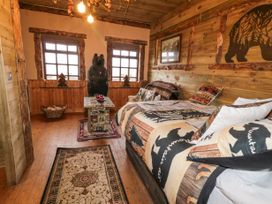 Bear Claw Lodge -  - 1167455 - thumbnail photo 1