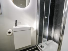 Premier Lodge 72 - North Wales - 1168109 - thumbnail photo 12