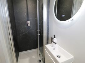 Premier Lodge 78 - North Wales - 1168189 - thumbnail photo 17