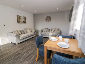 Classic Lodge 26 - North Wales - 1168196 - thumbnail photo 4