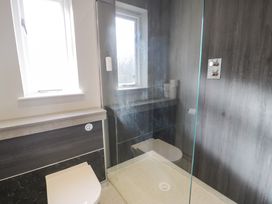 Classic Lodge 26 - North Wales - 1168196 - thumbnail photo 13