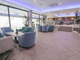 Classic Lodge 26 - North Wales - 1168196 - thumbnail photo 22