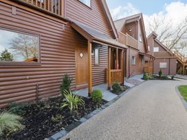 Classic Lodge 31 - North Wales - 1168199 - thumbnail photo 1