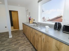 Classic Lodge 31 - North Wales - 1168199 - thumbnail photo 7