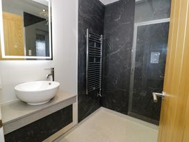 Classic Lodge 31 - North Wales - 1168199 - thumbnail photo 13