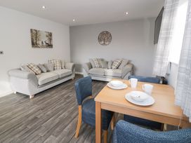 Classic Lodge 38 - North Wales - 1168202 - thumbnail photo 4