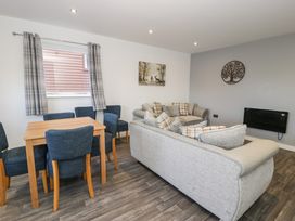 Luxury Lodge 44 - North Wales - 1168203 - thumbnail photo 7