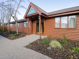 Twin Hotel Room - North Wales - 1168208 - thumbnail photo 1