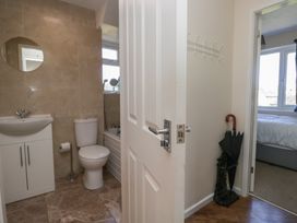 Eve's Attic - Lake District - 1168436 - thumbnail photo 25