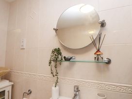5 Stad Clynnog - Anglesey - 1168477 - thumbnail photo 14